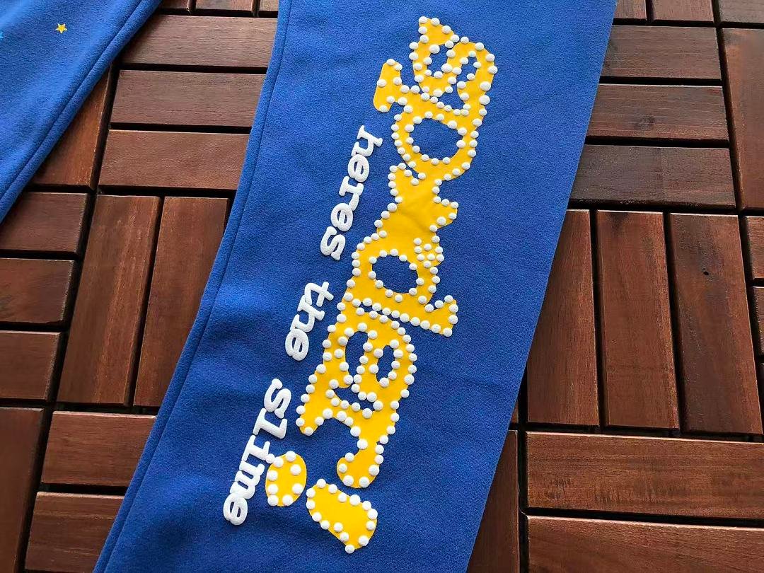 Sp5der fleece tracksuit set graphic close-up (photo 29/76)