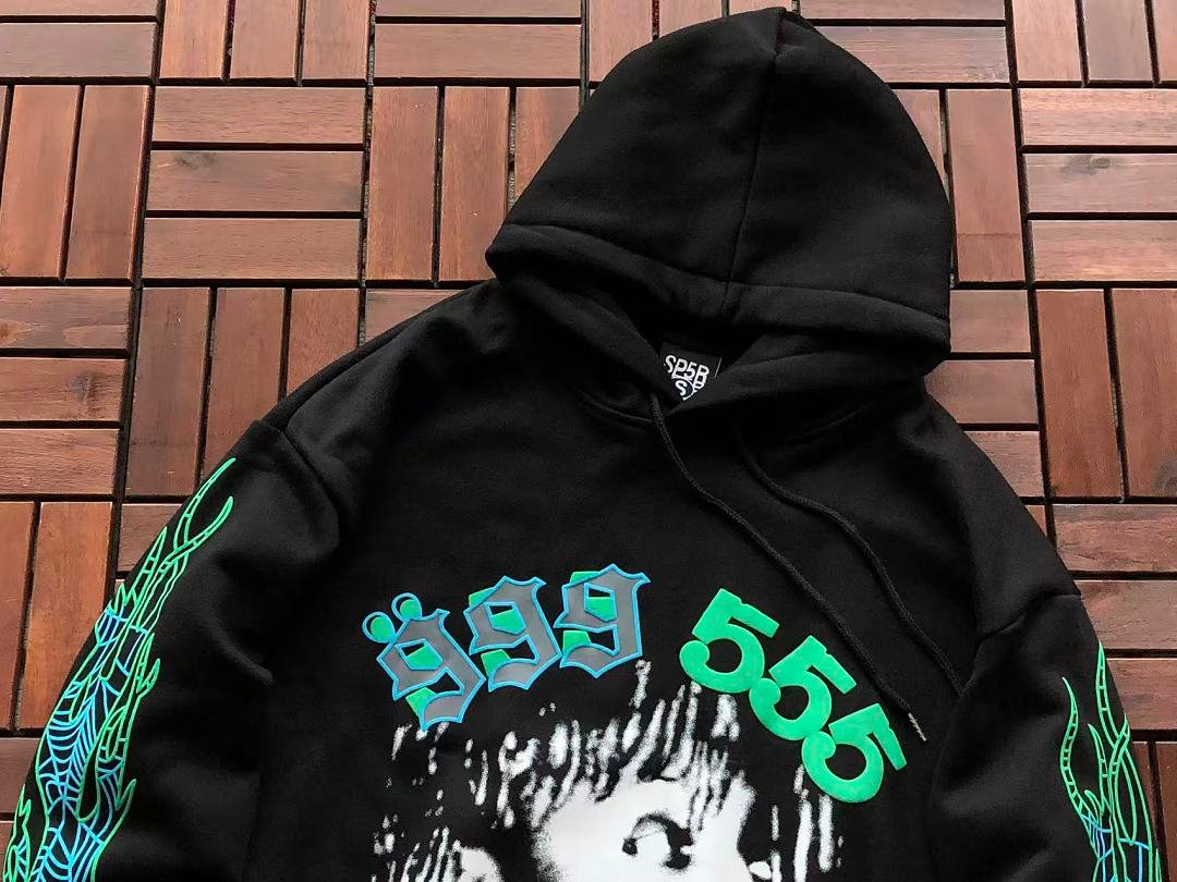 Sp5der fleece tracksuit set styling shot (photo 8/98)