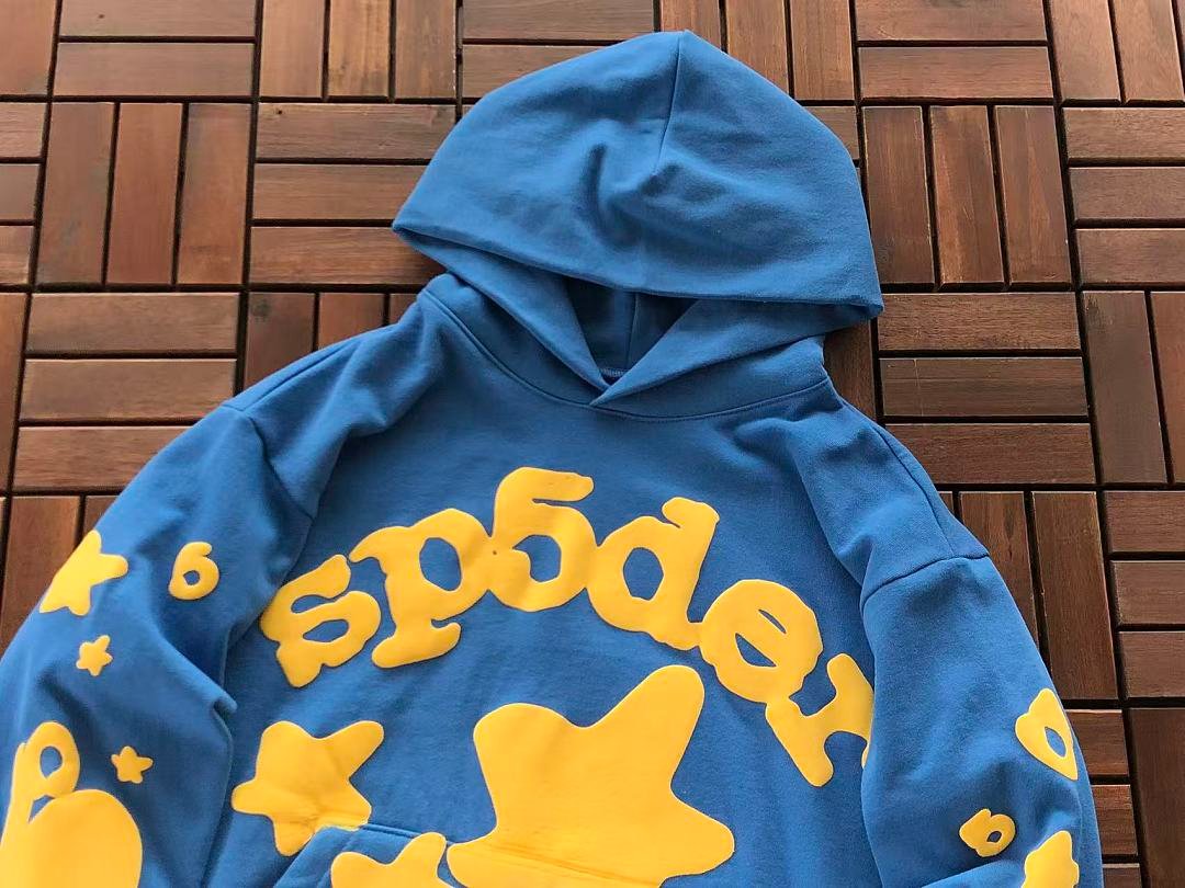 Sp5der fleece tracksuit set flat lay (photo 12/52)