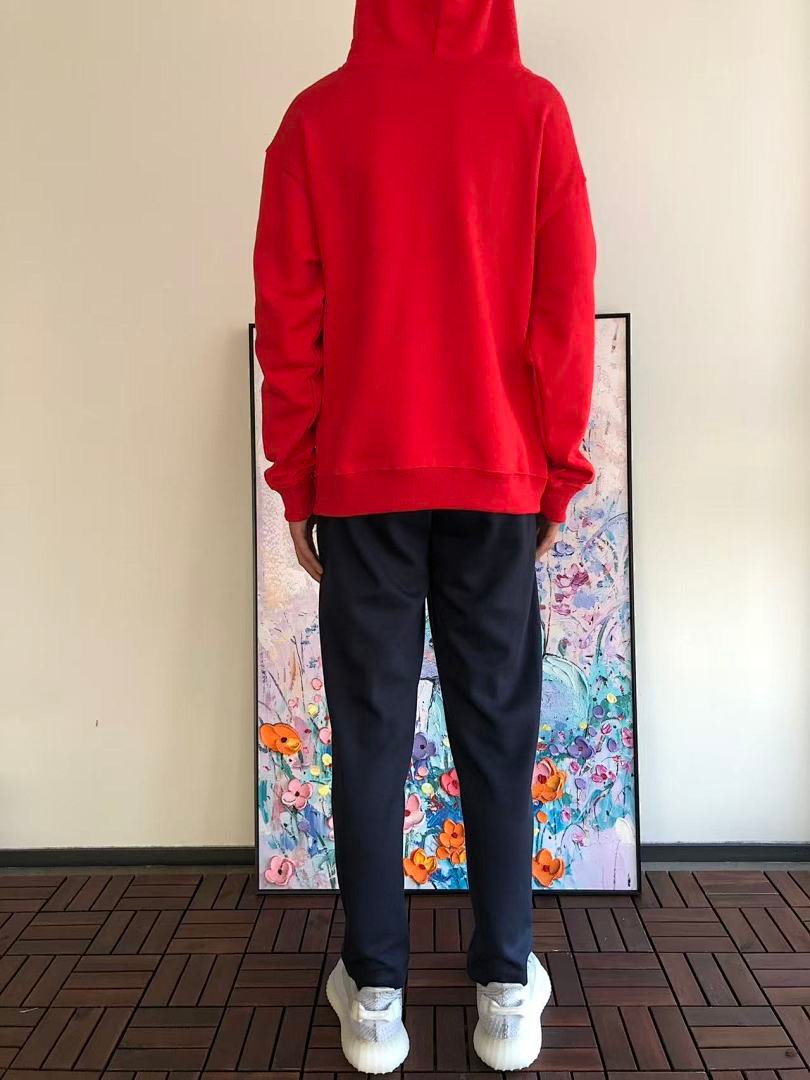 Sp5der hoodie styling shot (photo 20/22)