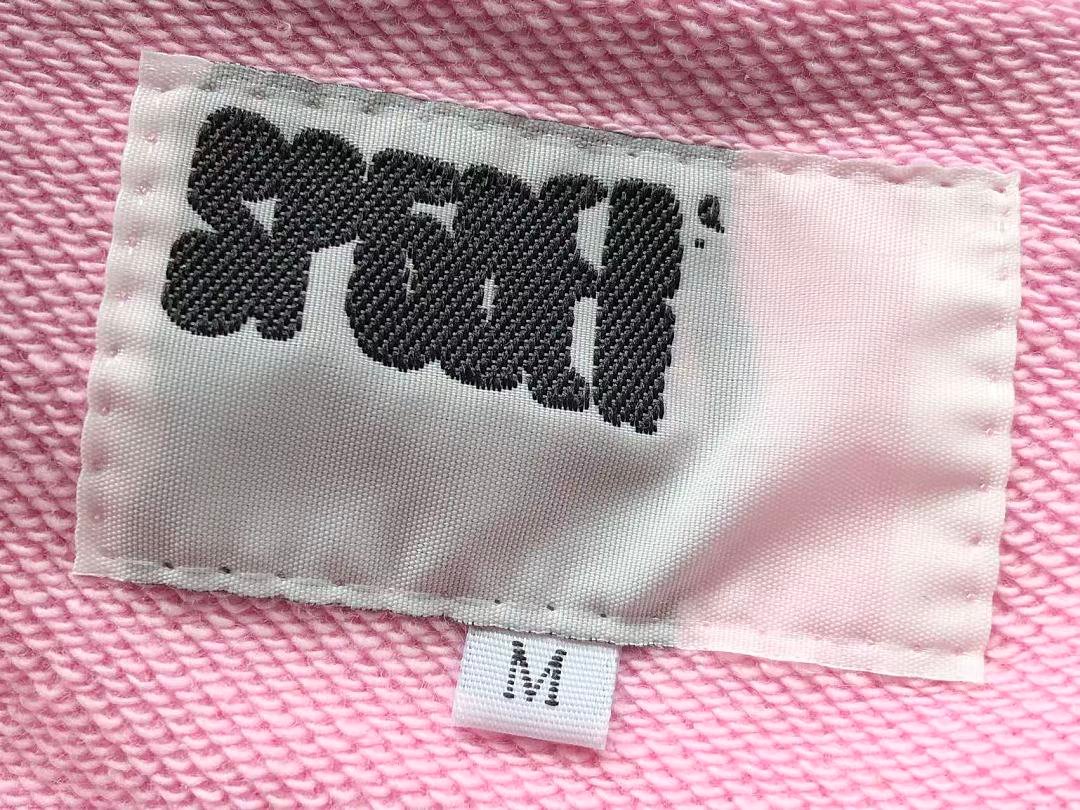 Sp5der hoodie detail close-up (photo 16/23)