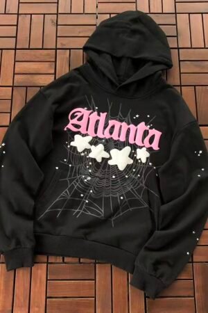 Sp5der hoodie - model wearing (23/23)