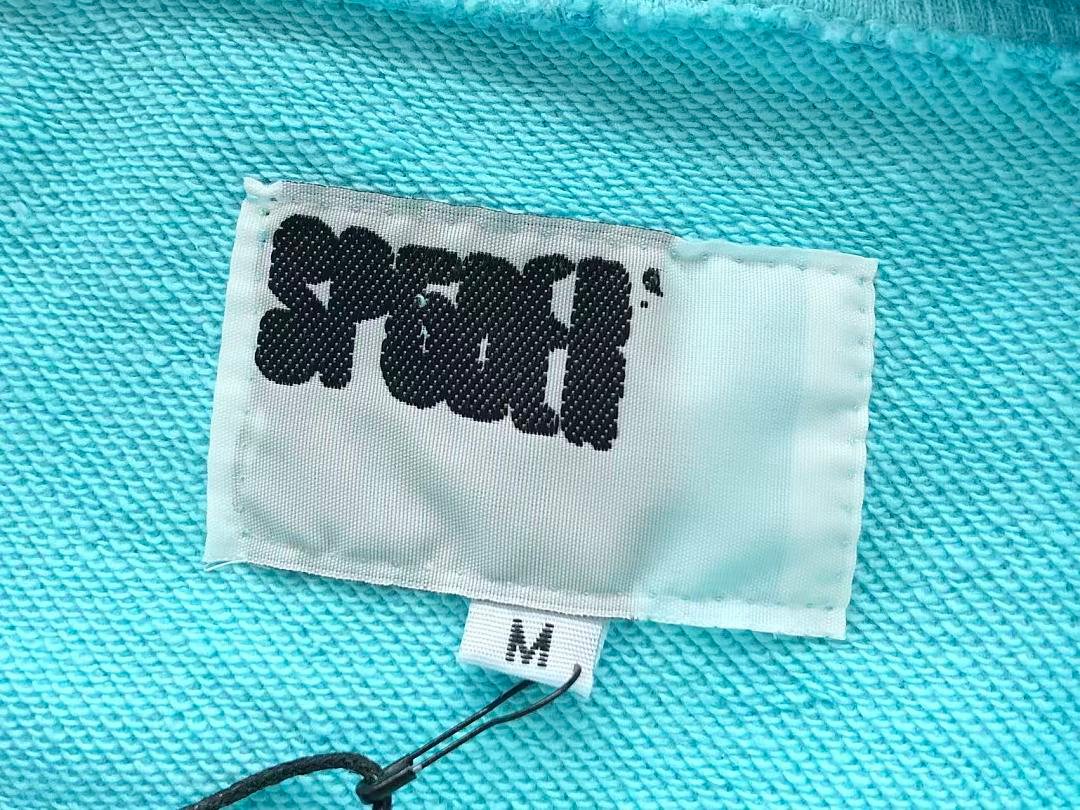 Sp5der hoodie flat lay (photo 12/19)