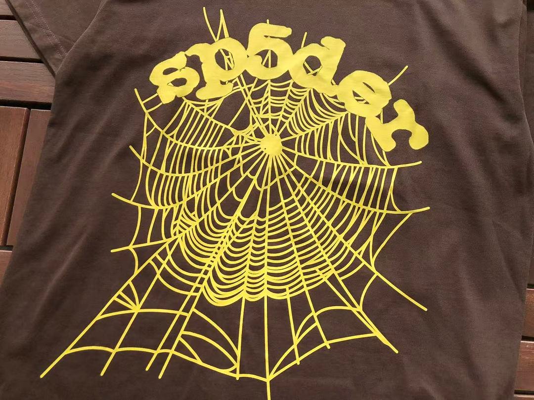 Sp5der t-shirt logo detail (photo 6/17)