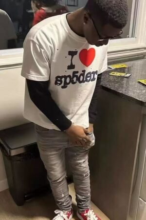 Sp5der t-shirt - side view (3/22)