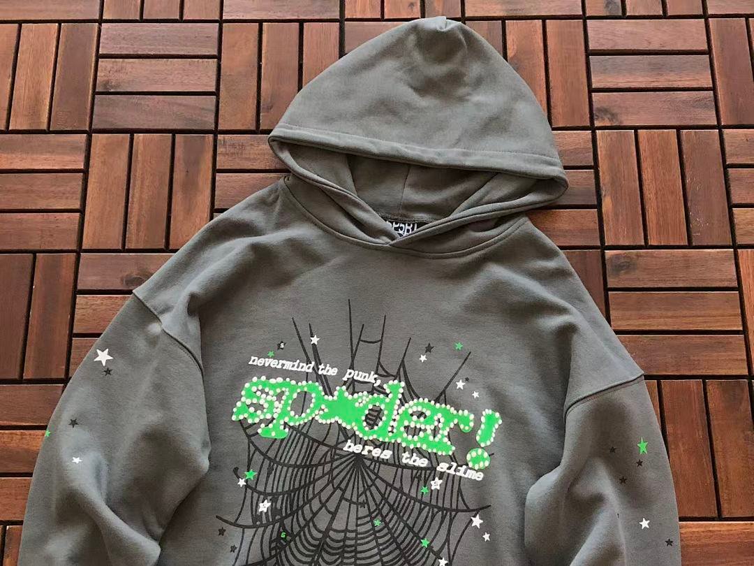 Sp5der tracksuit set flat lay (photo 120/128)