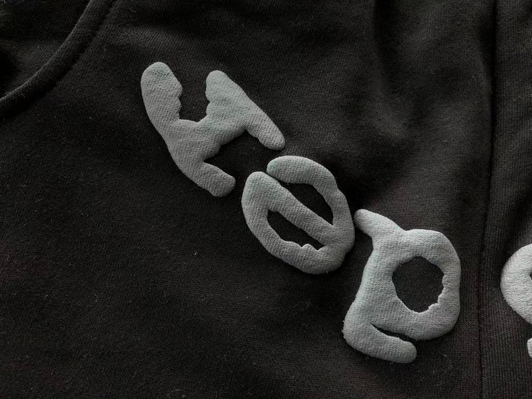 Sp5der tracksuit set side view