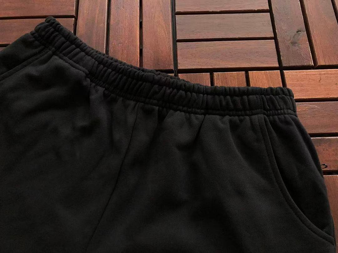 Sp5der tracksuit set graphic close-up (photo 29/34)