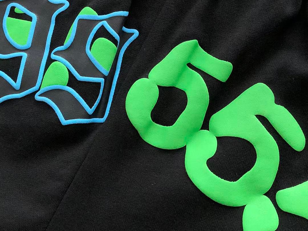 Sp5der tracksuit set logo detail (photo 30/41)