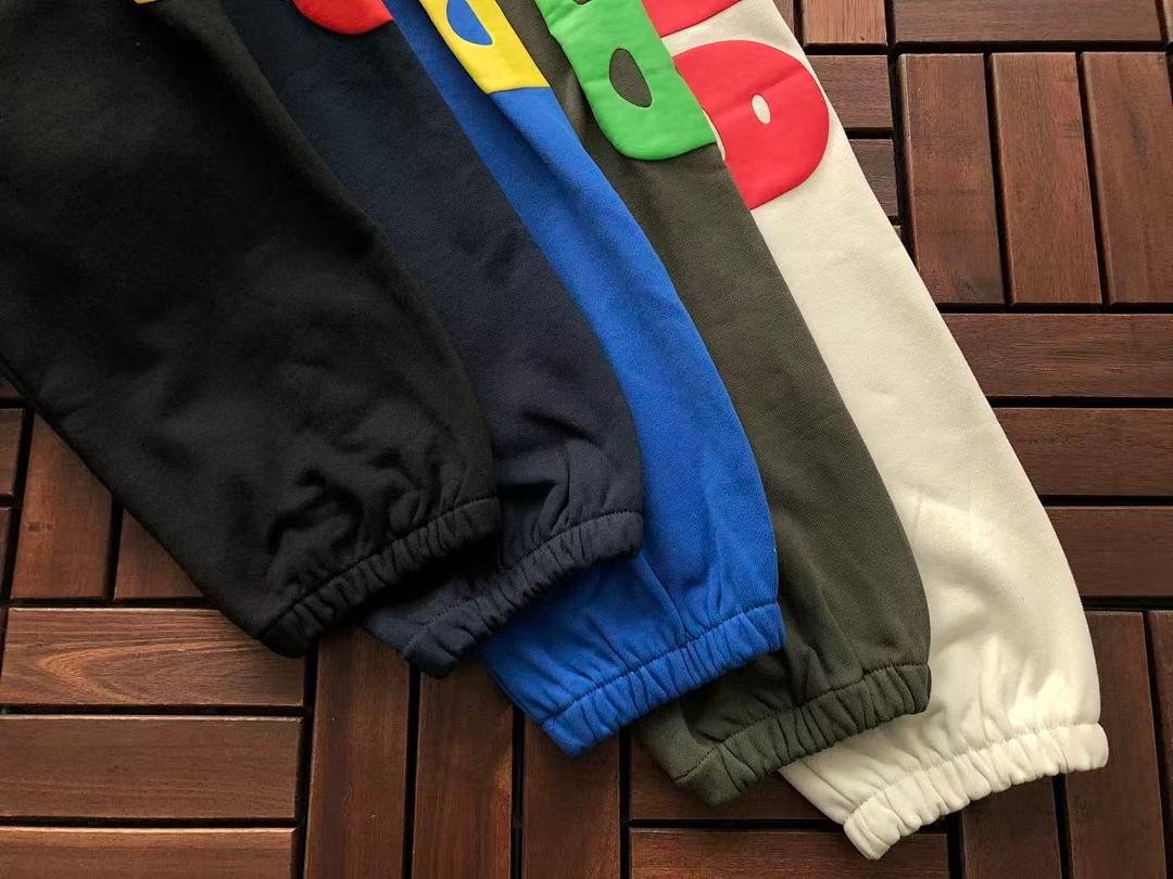 Sp5der tracksuit set styling shot (photo 8/63)