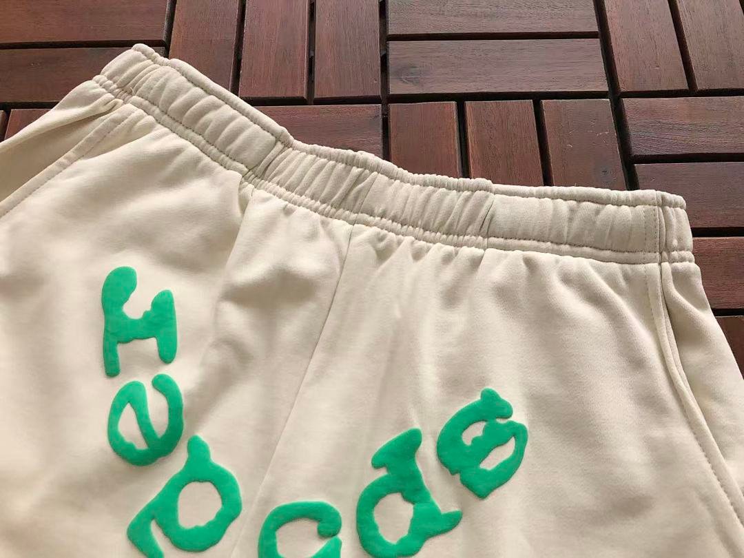 Sp5der tracksuit set flat lay (photo 24/34)