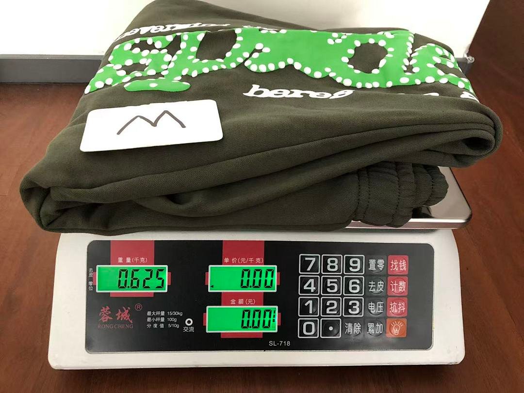 Sp5der tracksuit set flat lay (photo 12/37)