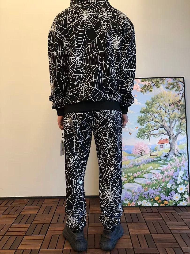 Sp5der tracksuit set front view (photo 37/40)