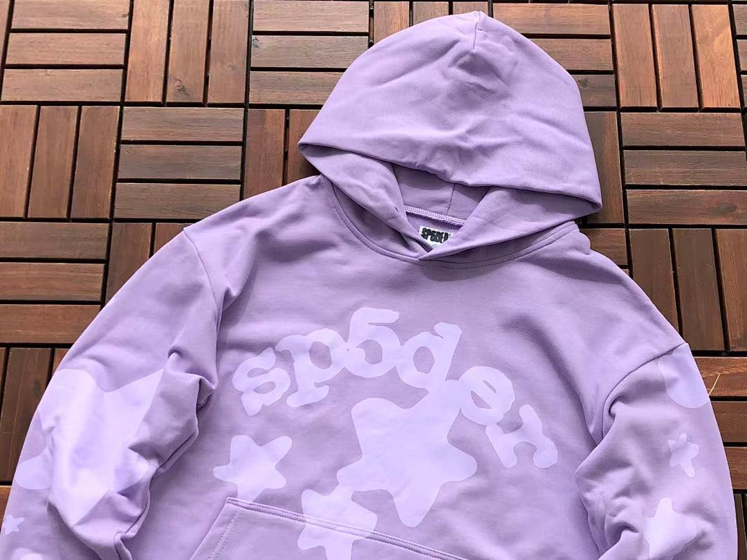 Sp5der tracksuit set model wearing (photo 35/43)