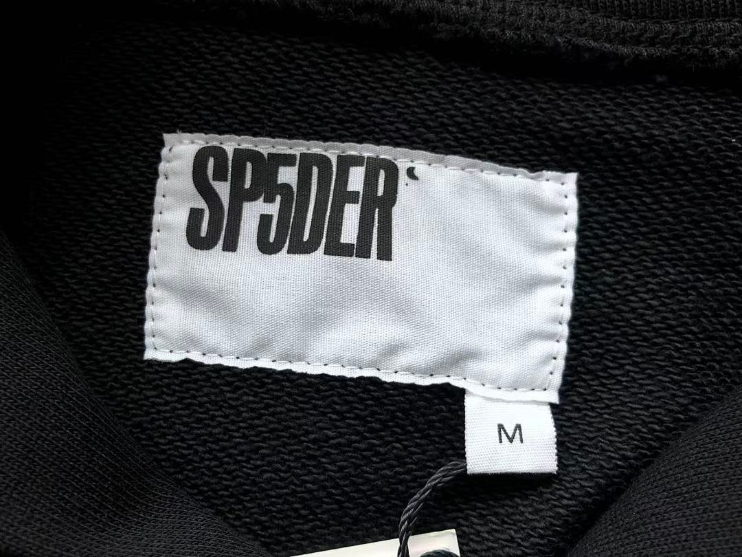 Sp5der tracksuit set detail close-up (photo 16/57)
