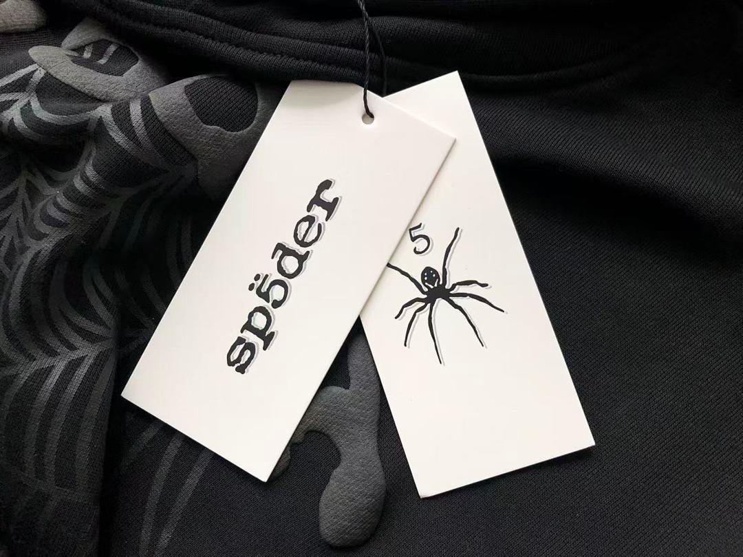 Sp5der tracksuit set graphic close-up (photo 17/57)