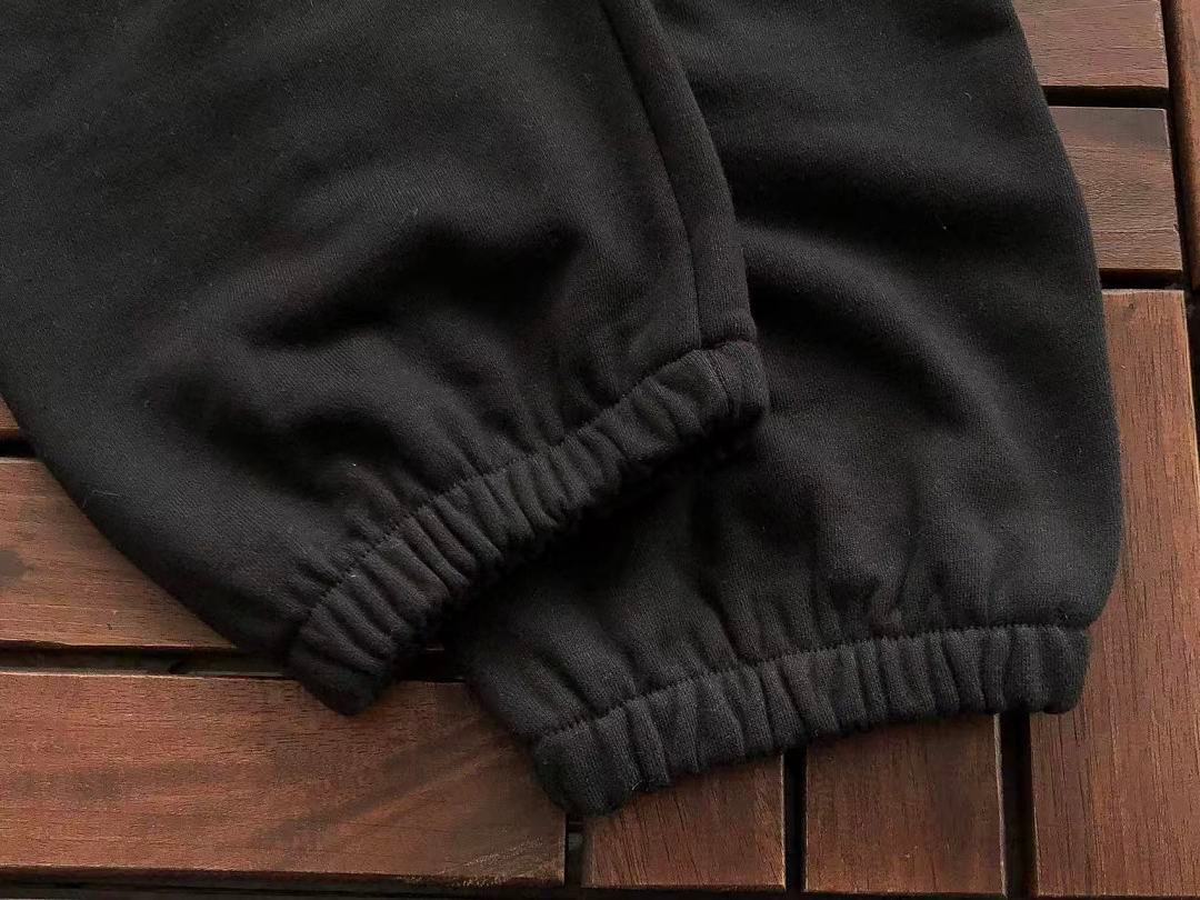Sp5der tracksuit set side view (photo 27/42)