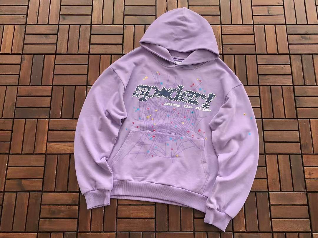 Sp5der tracksuit set model wearing (photo 11/46)