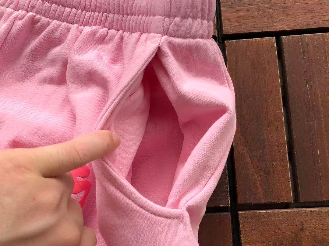 Sp5der tracksuit set flat lay (photo 36/43)