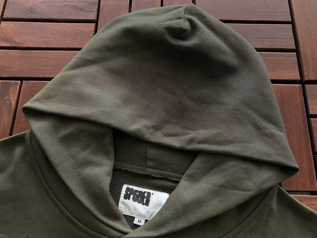 Sp5der tracksuit set logo detail (photo 18/45)