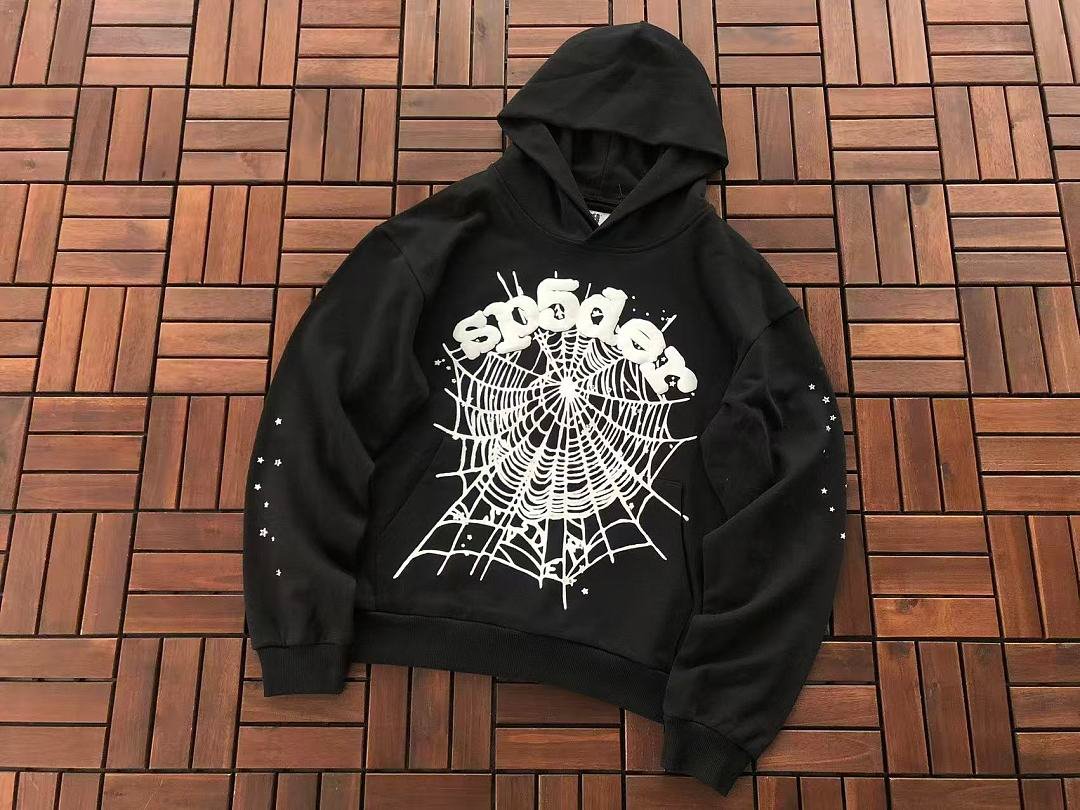 Sp5der tracksuit set graphic close-up (photo 17/53)