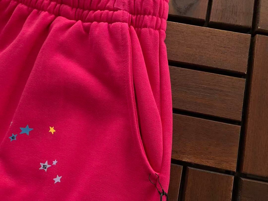 Sp5der tracksuit set model wearing (photo 23/51)