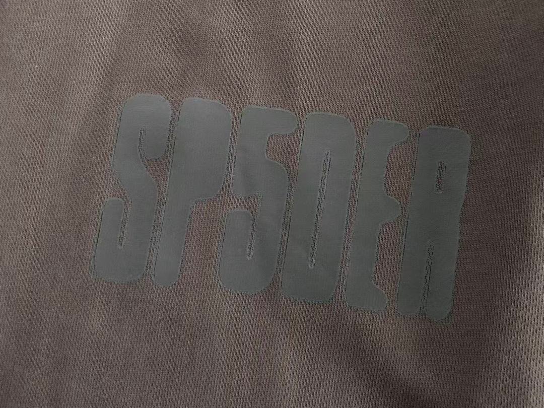 Sp5der tracksuit set graphic close-up (photo 29/40)